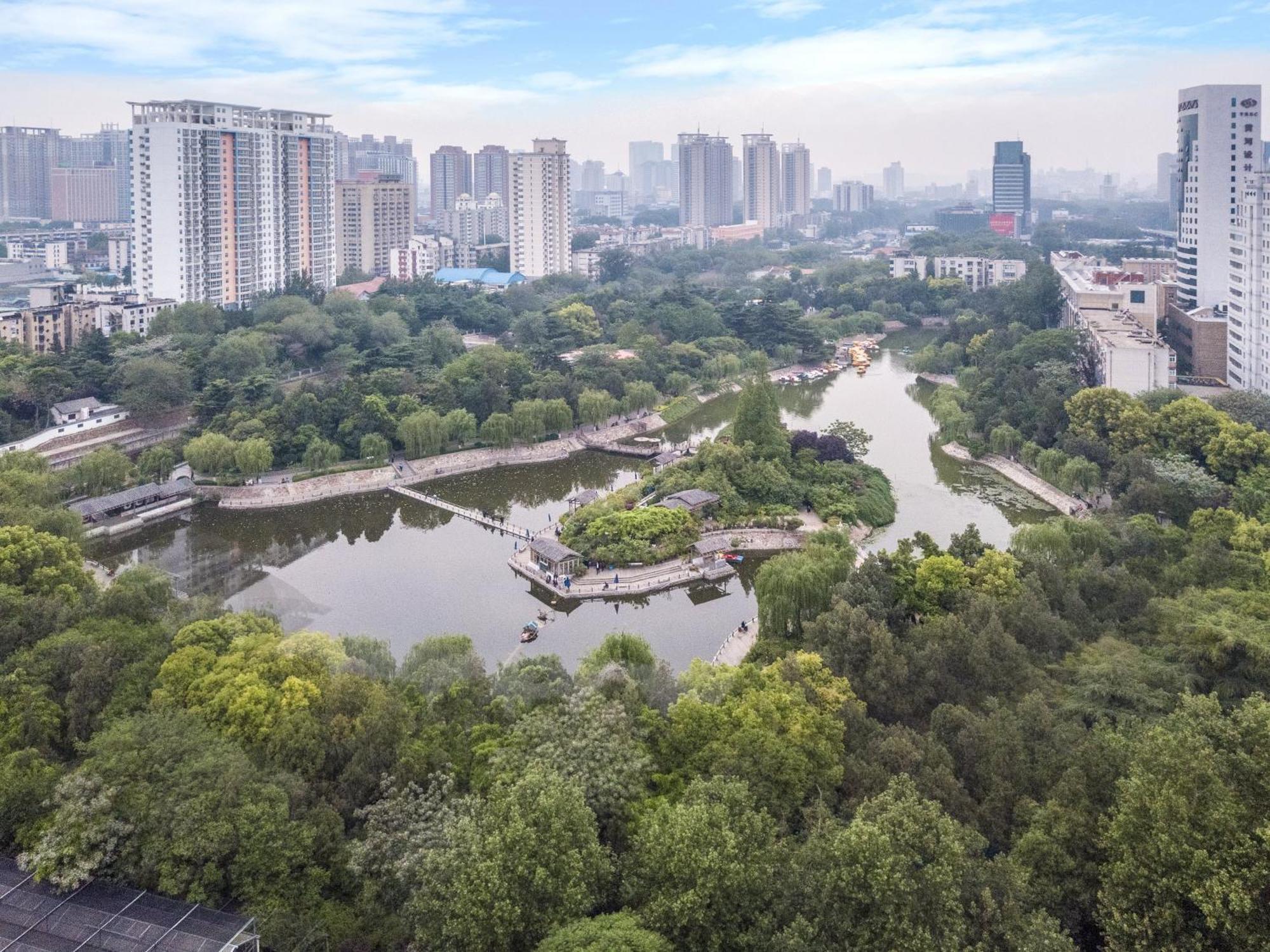 Holiday Inn Zhengzhou Zhongzhou By Ihg Exteriör bild