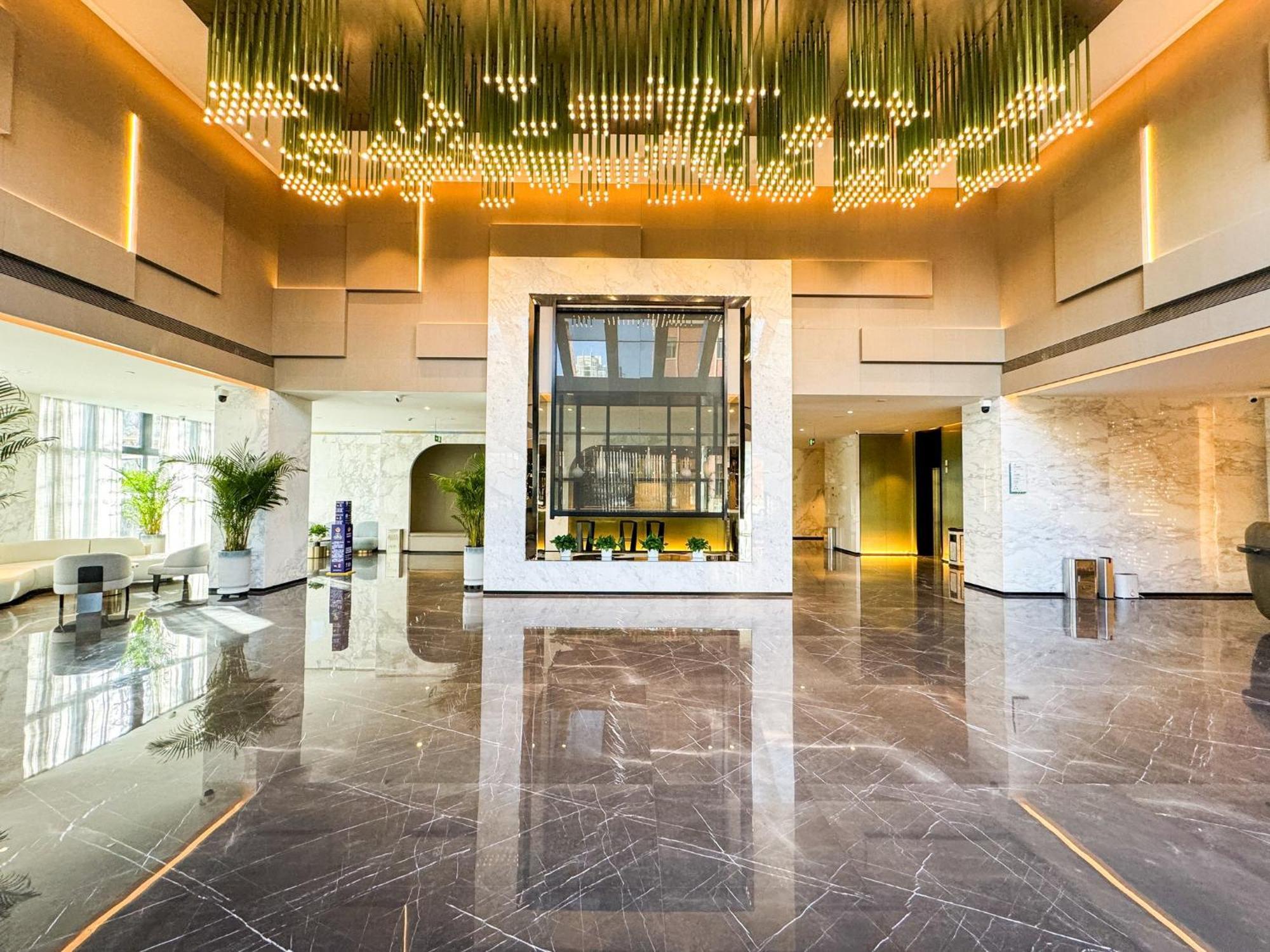 Holiday Inn Zhengzhou Zhongzhou By Ihg Exteriör bild